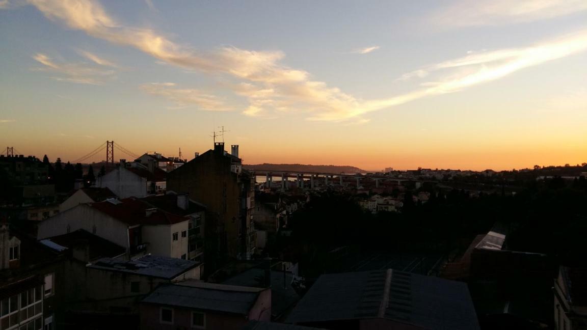 Cozy place in Lisbon 23 Buitenkant foto